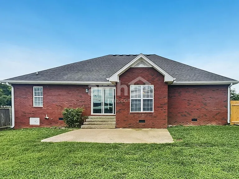 201 Fox Hunt Ln — Photo 17