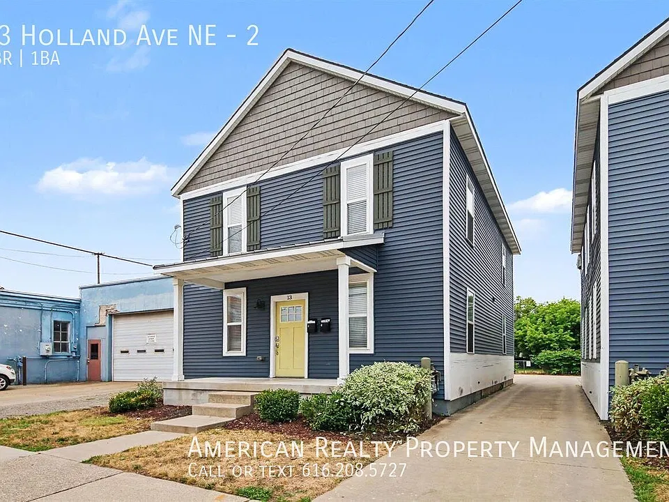 13 Holland Ave NE #2