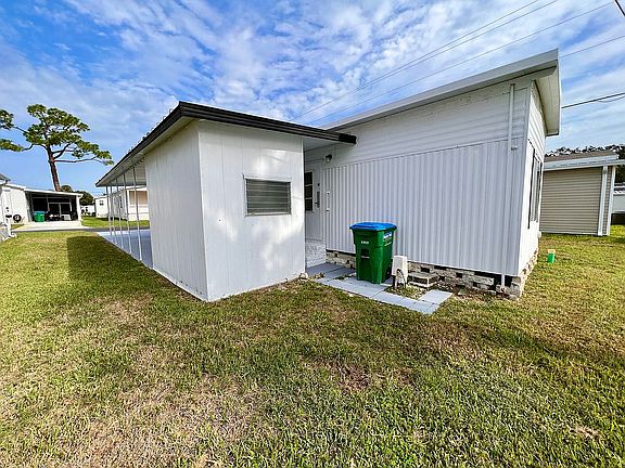 5th image of 1269 Carriage Dr