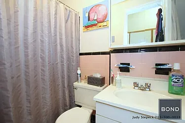 Rented by Bond New York