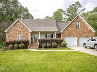 13109 Little Bluff Dr, Vancleave, MS 39565