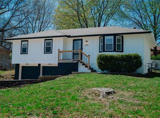 2008 N York Rd, Independence, MO 64058