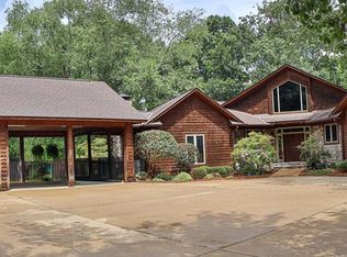 341 Grantham Rd, Hamilton, GA 31811