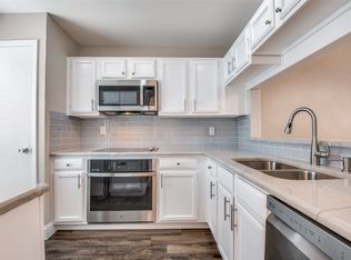 202 Samuel Blvd #C-2, Coppell, TX 75019