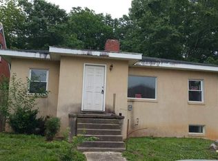 1105 Holmes St, Raleigh, NC 27601