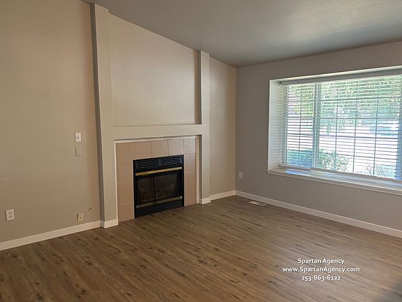 3rd image of 13417 To 13419 107th Avenue Ct E #13419