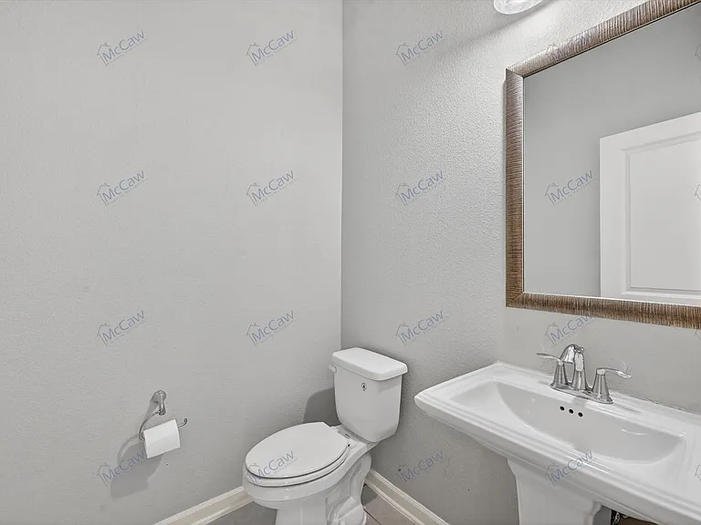6607 Deleon St — Photo 17