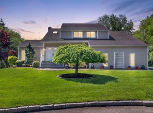 9 Briga Lane, White Plains, NY 10605
