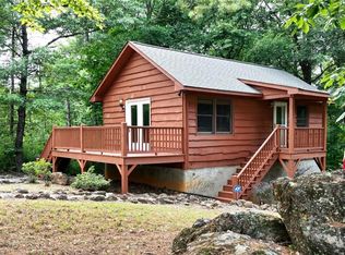 1247 Staghorn Rd, Purlear, NC 28665