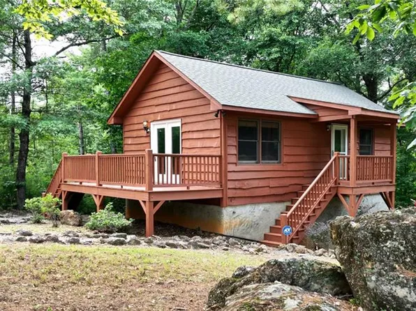 1247 Staghorn Rd, Purlear, NC 28665