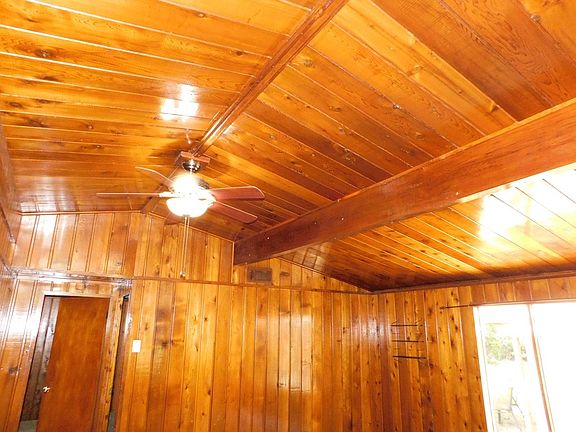 5th image of 22638 Brierwood Dr