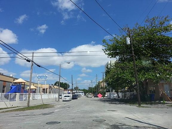 5th image of 1531 NW 16th Ave APT 501
