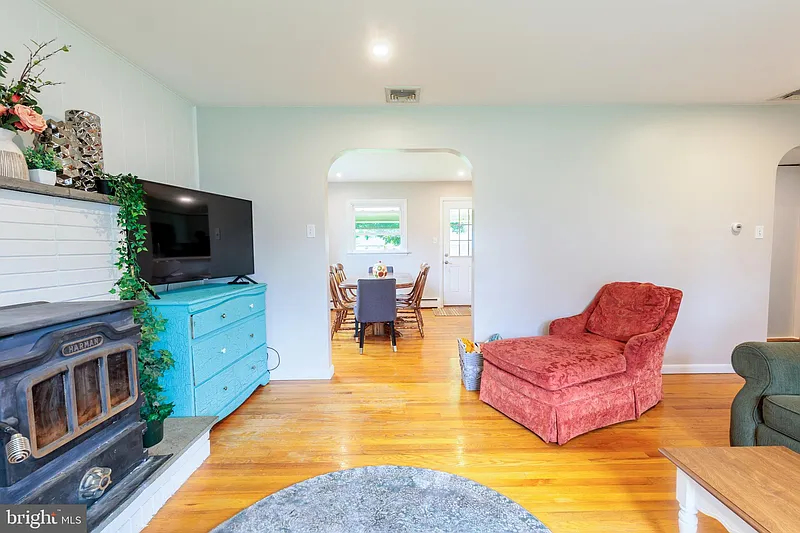 Thumbnail 15