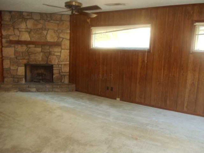 2nd image of 1255 W Perkins Rd
