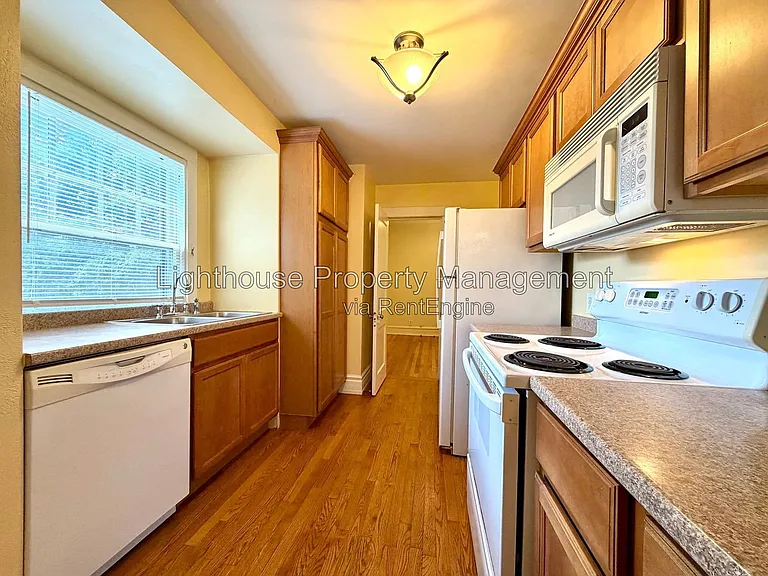 49 Prospect Ave NE #4 — Photo 12