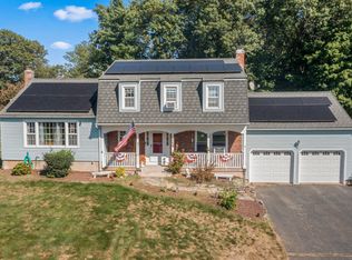 114 Harvest Ln, East Hartford, CT 06118