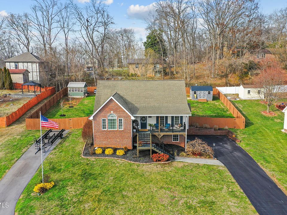 1st image of 174 Cindy Anne Dr