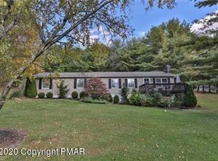 825 Forest Inn Rd, Palmerton, PA 18071