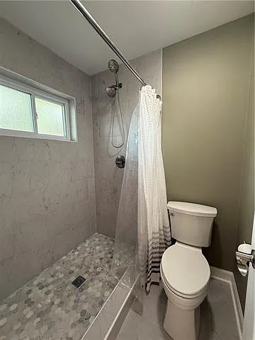 200 Tallwood Dr — Photo 29
