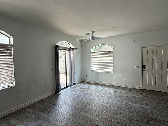 3rd image of 2401 E Rio Salado Pkwy Unit 1027