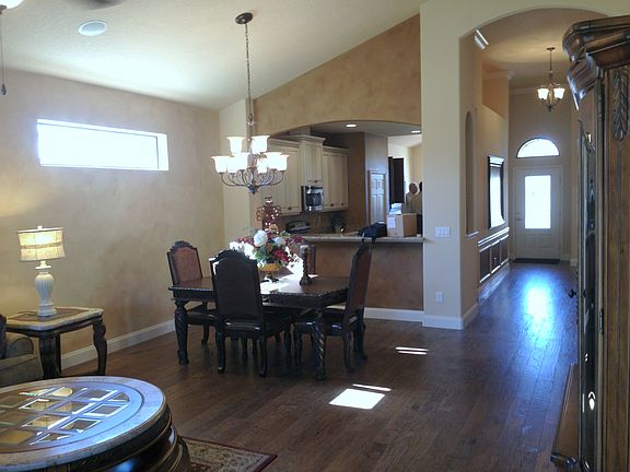 4th image of 3229 Tralee Dr