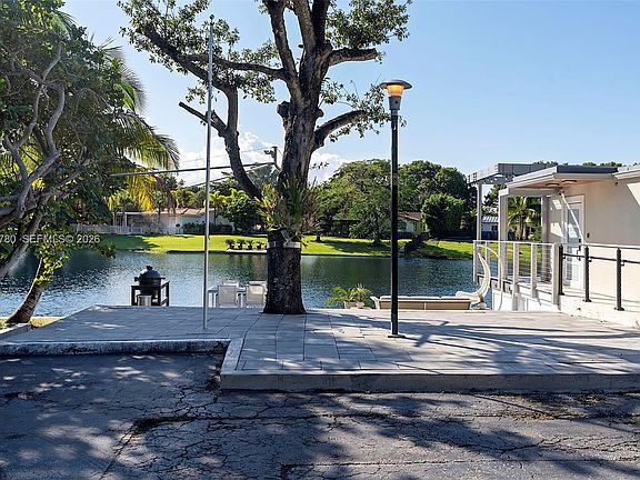 2nd image of 6616 Miami Lakes Dr E