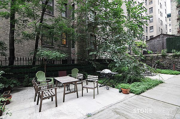 1st image of 521 W 122nd St #G