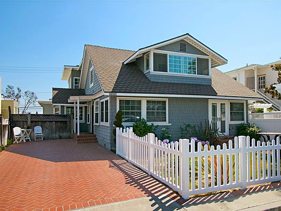 Front House and your entrance is off to the right.