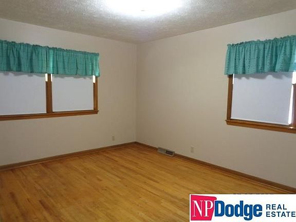 4th image of 4240 Dayton St
