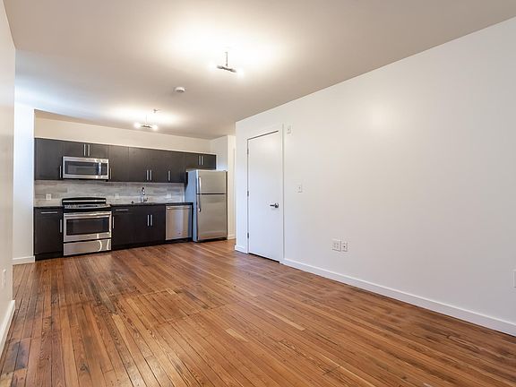 2nd image of 2321 Fitzwater St #102