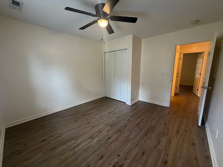 3290 Valencia Dr — Photo 30
