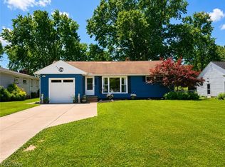 11737 Meadowbrook Dr, Parma Heights, OH 44130