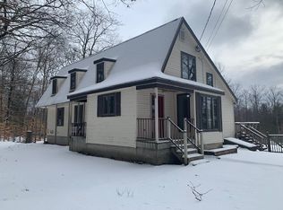 90 Champion Hill Rd, Effingham, NH 03882