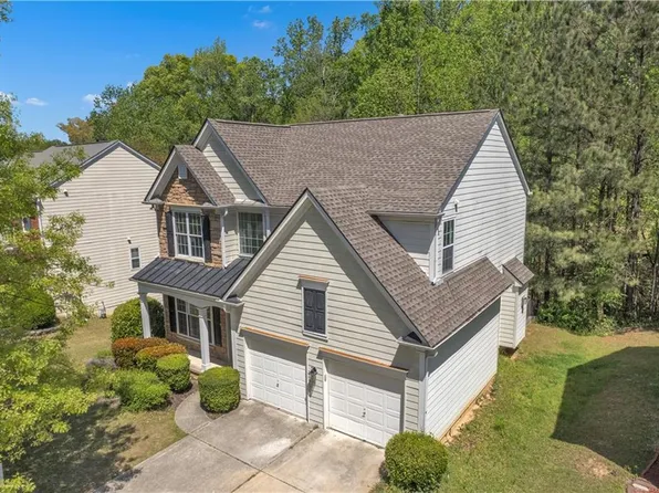 818 Prada Ct, Lawrenceville, GA 30043