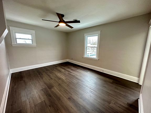 4th image of 139 E Seneca St #1