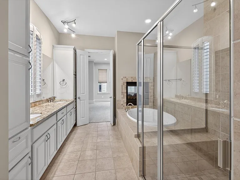 931 W 23rd St #I — Photo 21