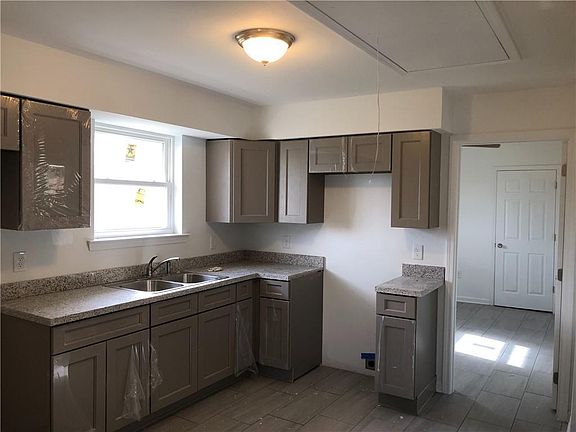 4th image of 2126-28 Piety St