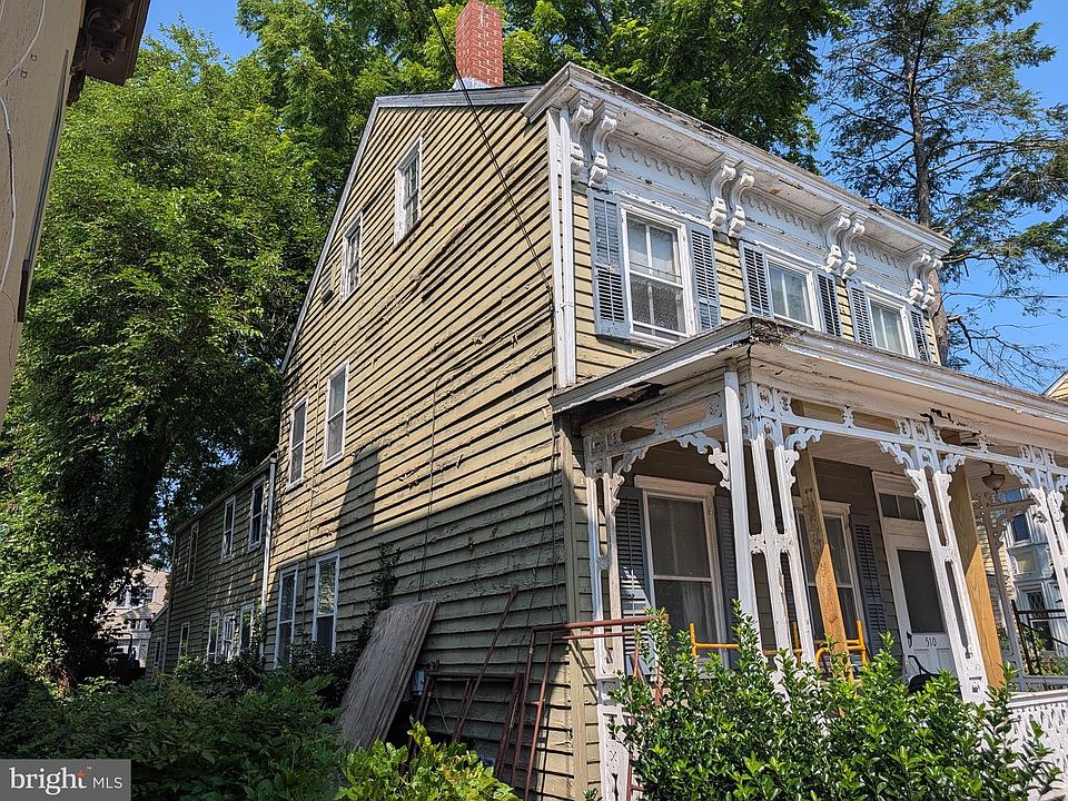2nd image of 510 Farnsworth Ave
