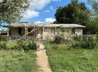 111 E Bobwhite Ln, Harker Heights, TX 76548
