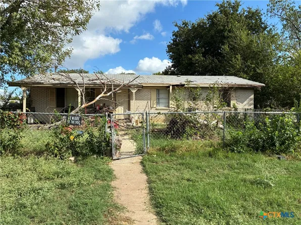111 E Bobwhite Ln, Harker Heights, TX 76548