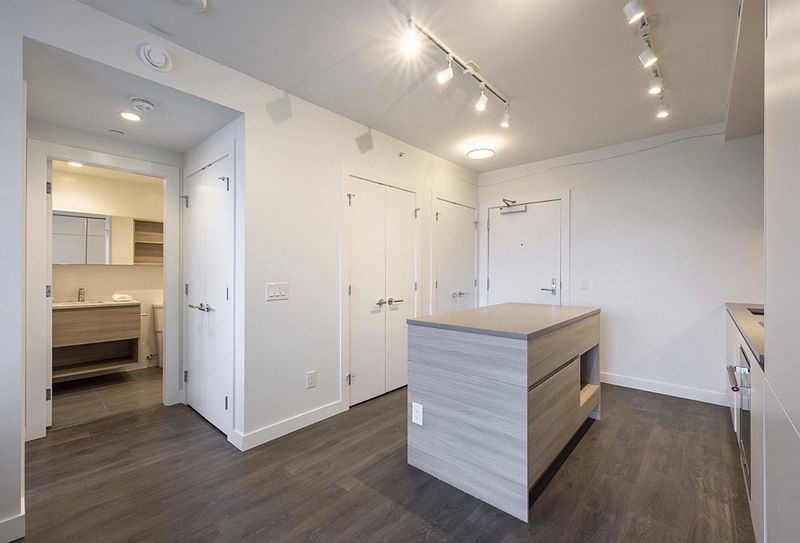 Coquitlam Apartment for rent - 1 Bedroom in Coquitlam