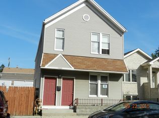 4523 S Wallace St, Chicago, IL 60609