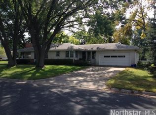 615 68th St E, Richfield, MN 55423