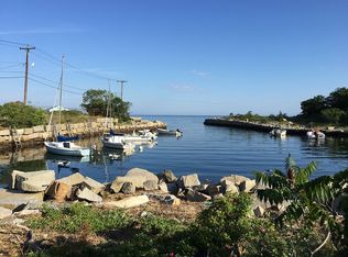 4 Sanderson Ct, Gloucester, MA 01930