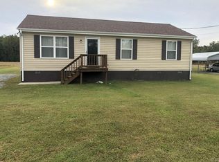 983 Low Ground Rd, Emporia, VA 23847