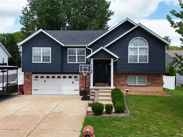 104 Williamsburg Dr, Crystal City, MO 63019