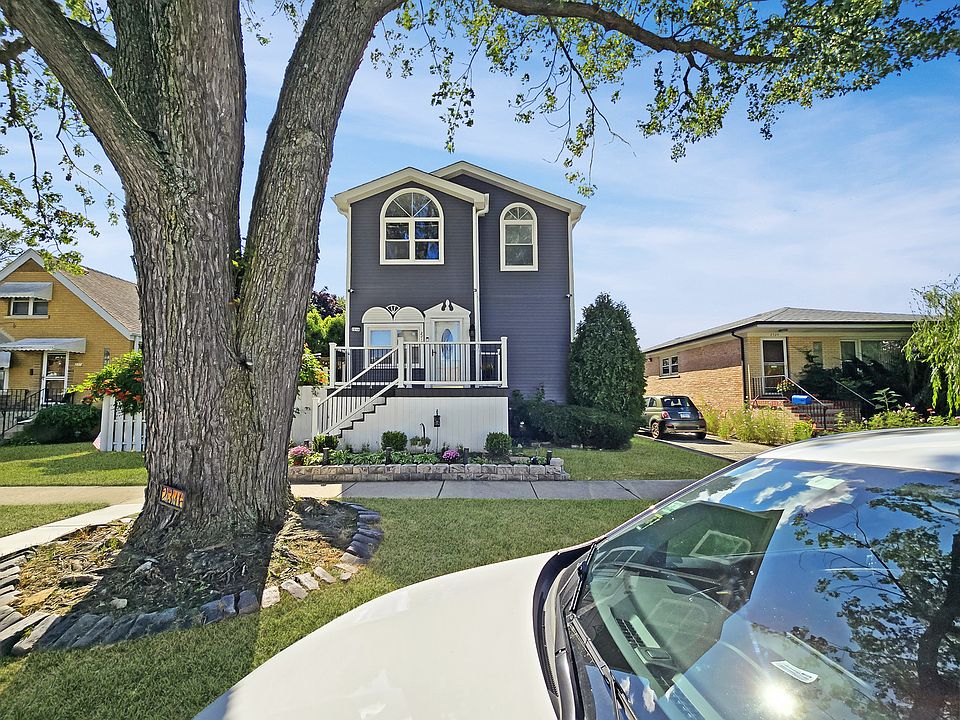 1st image of 2316 N 76th Ct