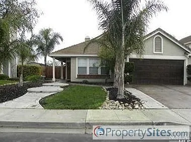 460 Harvest Cir photo 1