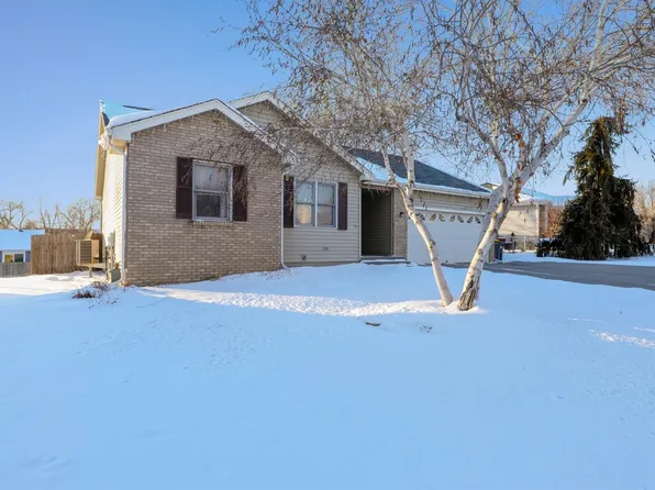 5041 Constitution Ave, Lincoln, NE 68521
