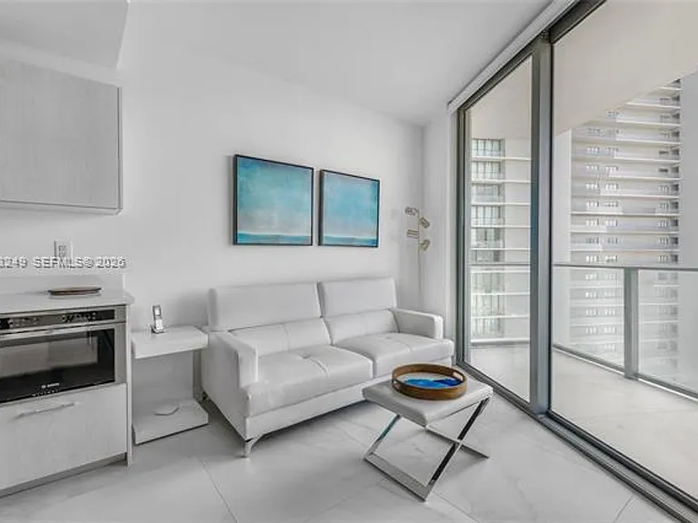 501 NE 31st St #2407 — Photo 3